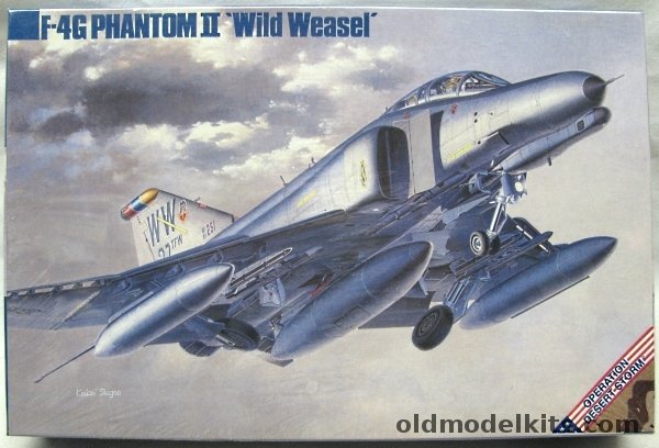 Hasegawa 1/72 F-4G Phantom II Wild Weasel Operation Desert Storm - 563rd TFS 37th TFW / 23rd TFS 52nd TFW, KA8 plastic model kit